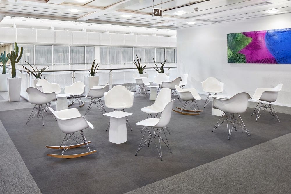 Стул из полипропилена с мягким сиденьем VITRA Eames Plastic Chair ARCH-00147160 - Вид №16