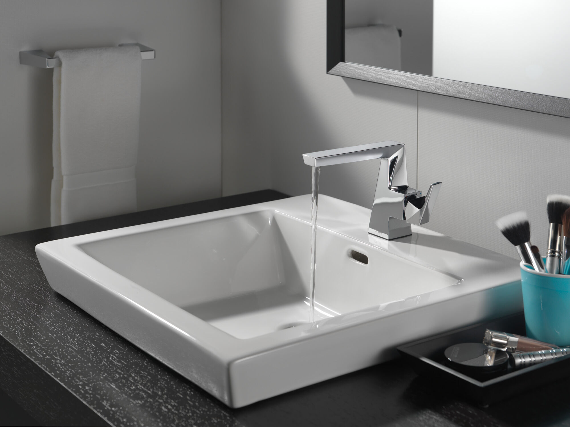 543-MPU-DST Смеситель для ванной с одной ручкой Delta Faucet Trillian Хром  - Вид №2