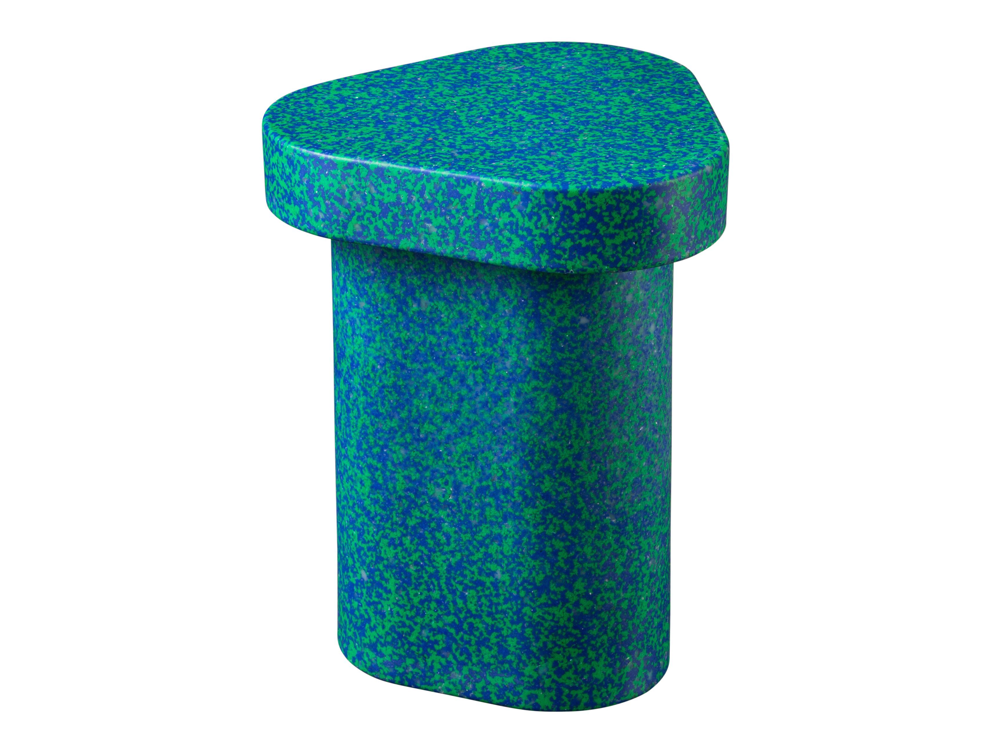 Рециркулированный пластиковый треугольный журнальный столик Miniforms SUPERPOP ARCH-00034148 - Вид №3