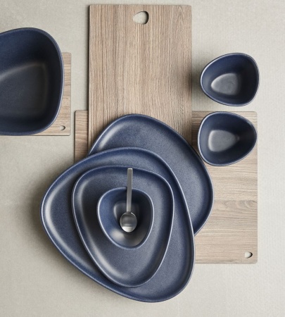 990169 Тарелка малая (22х19х1,5см) каменная керамика, темно-синий;LIND DNA  - Вид №2