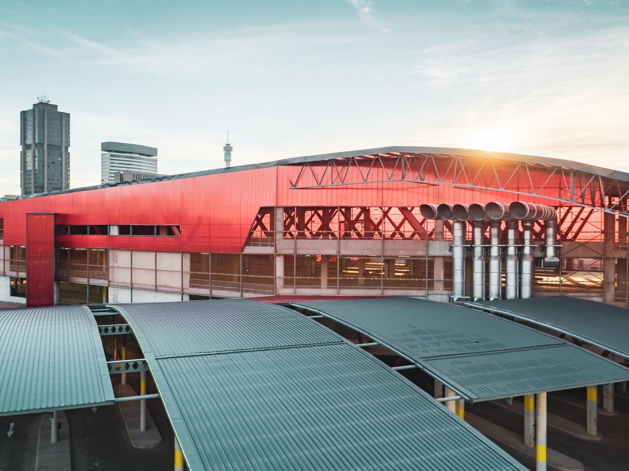 Альвеолярный лист поликарбоната Polyvantis Строительные системы LEXAN™ ARCH-00102505 - Вид №10