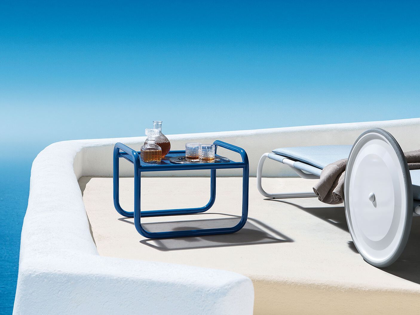 Садовая подставка для ног / журнальный столик из нержавеющей стали Exteta Locus Solus ARCH-00019960