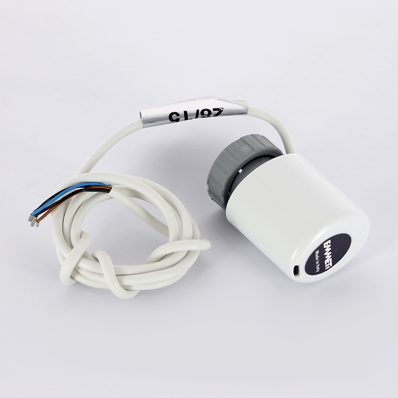 Привод термоэлектрический Control T нормально закрытый с дополнительным контакт. EMMETI 220В 01213252