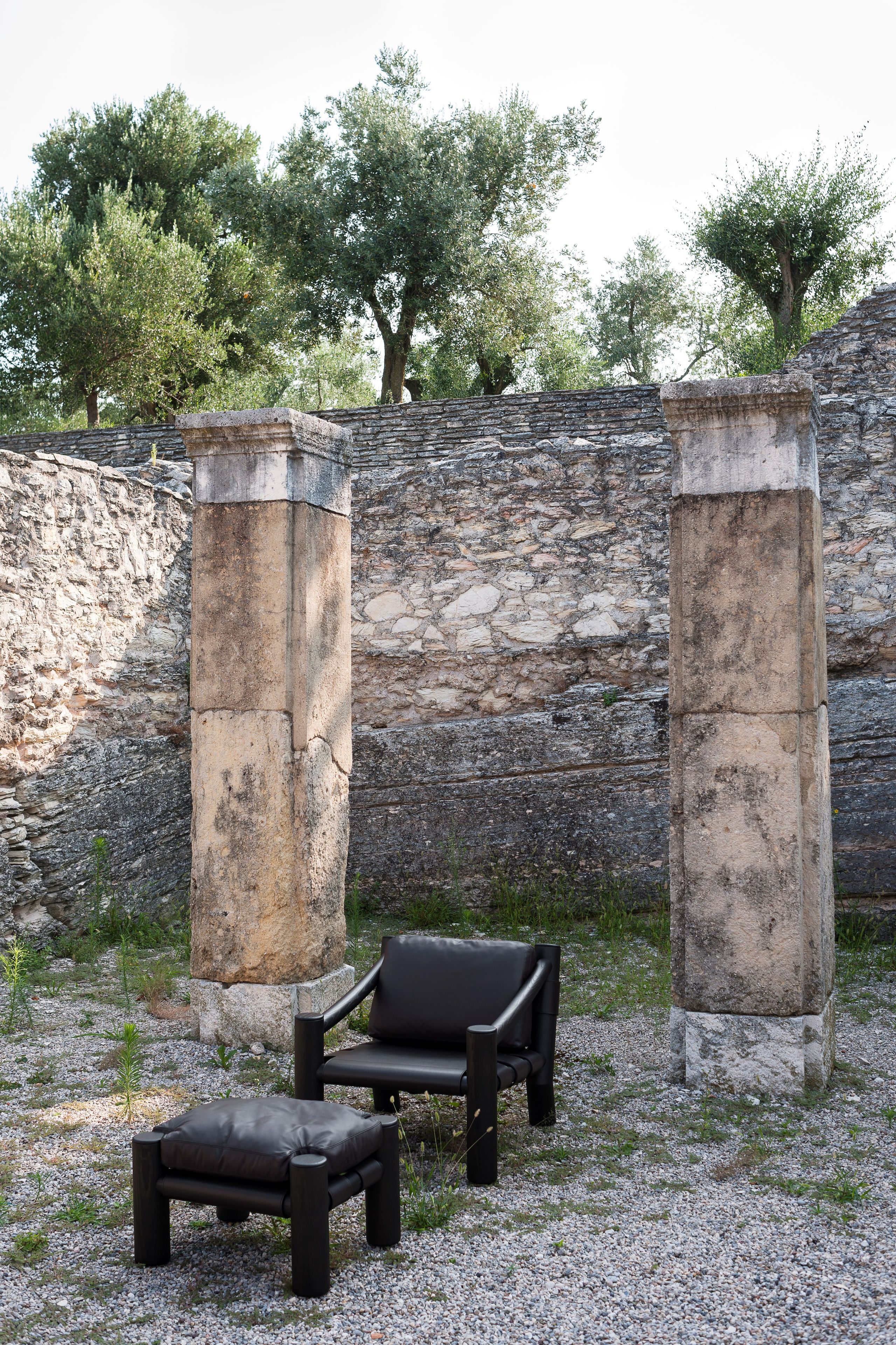 Кресло из массива дерева и кожи Tacchini Elephant ARCH-00117874 - Вид №9