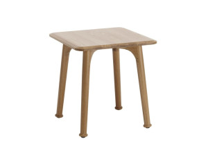 Квадратный журнальный столик из массива дерева