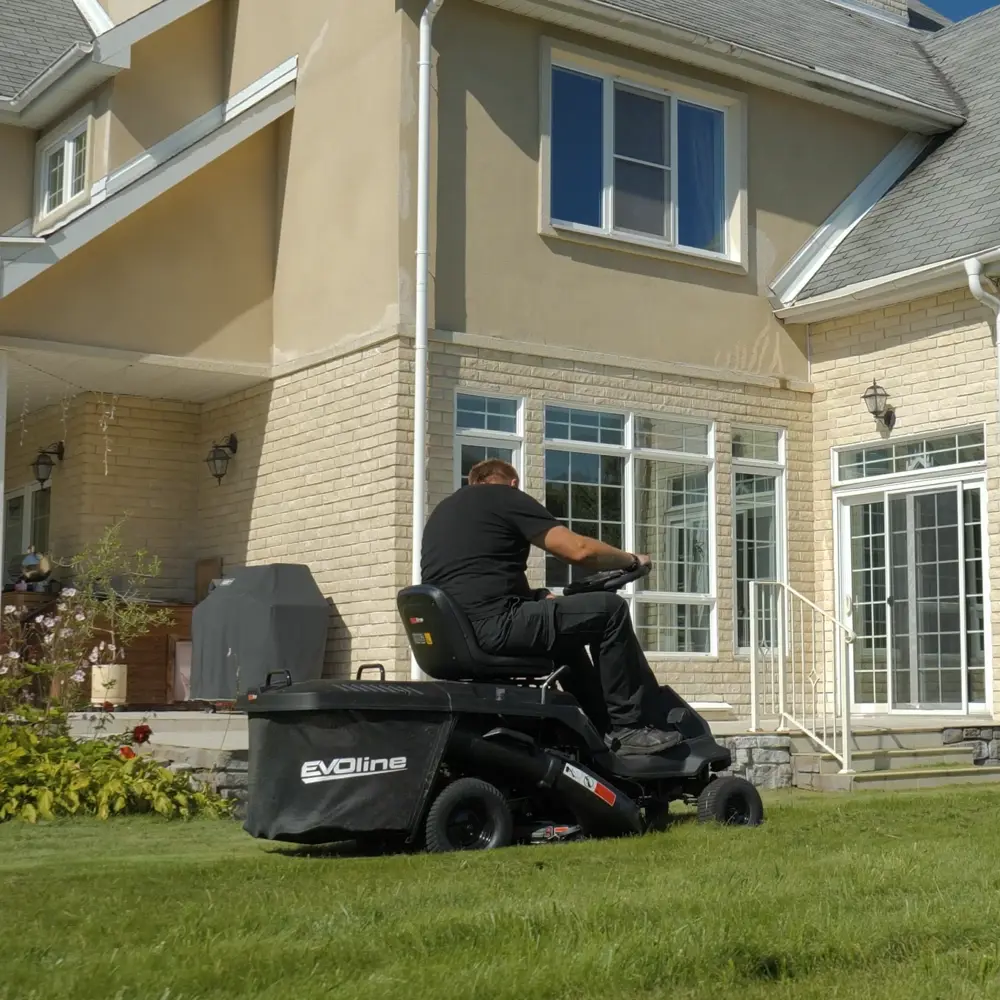 Газонокосилка бензиновая самоходная Evoline TRG 61 CM 7.2 л.с. 61 см Santreyd STLM-2151364 - Вид №11