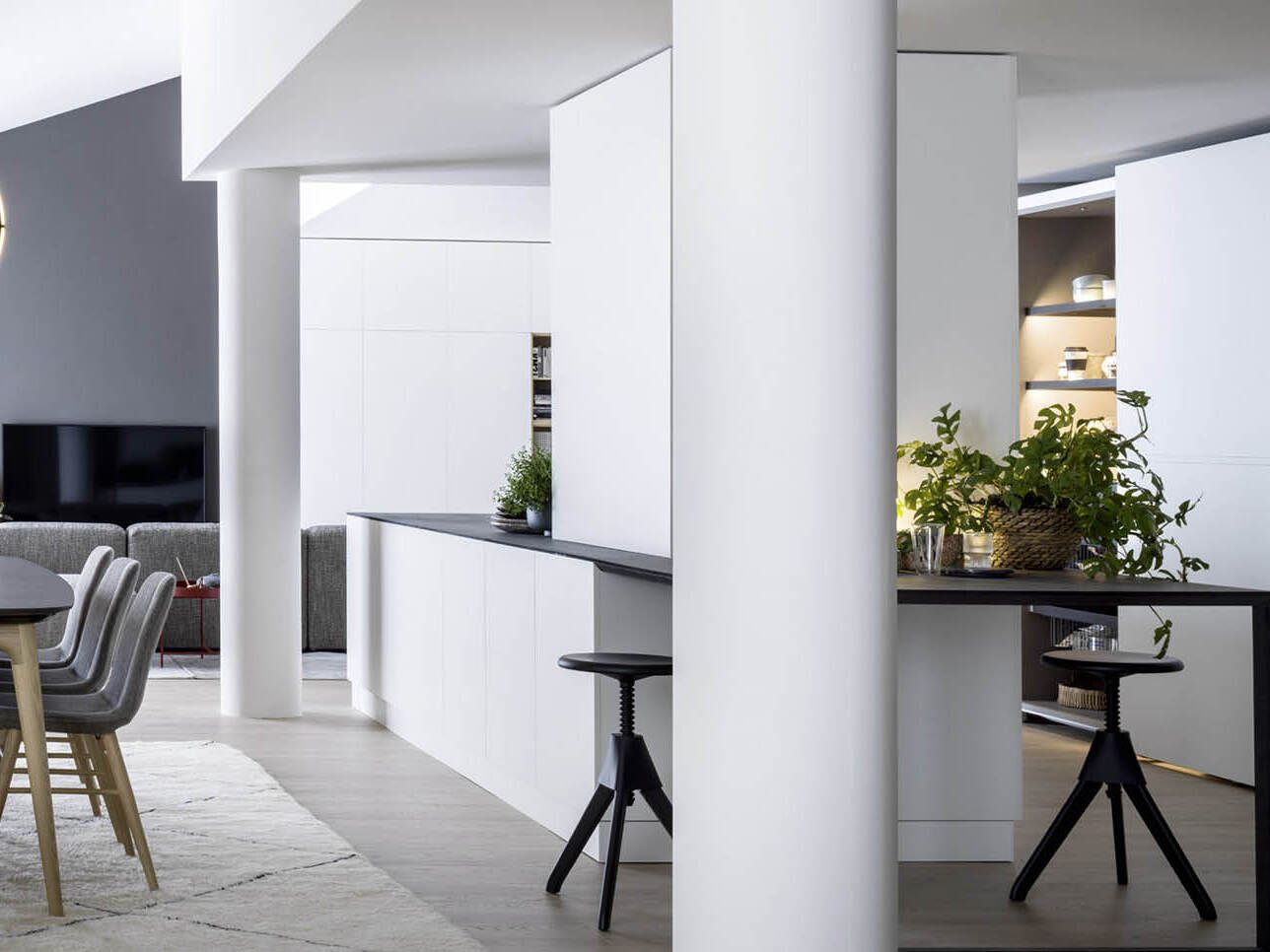 Шкаф с копланарными дверцами Novamobili MIDDLE ARCH-00033154 - Вид №4