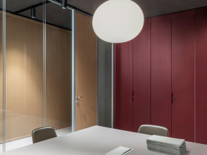 Высокий модульный офисный шкаф с замком