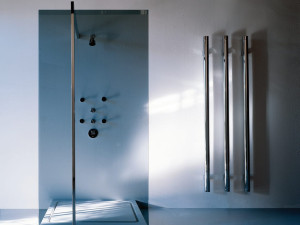 Настенный хромированный латунный вертикальный полотенцесушитель