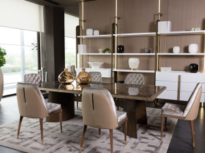 Прямоугольный обеденный стол