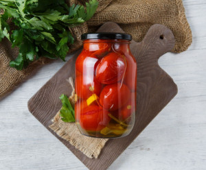 3734 Помидоры маринованные Зинаида и Сергей Белан