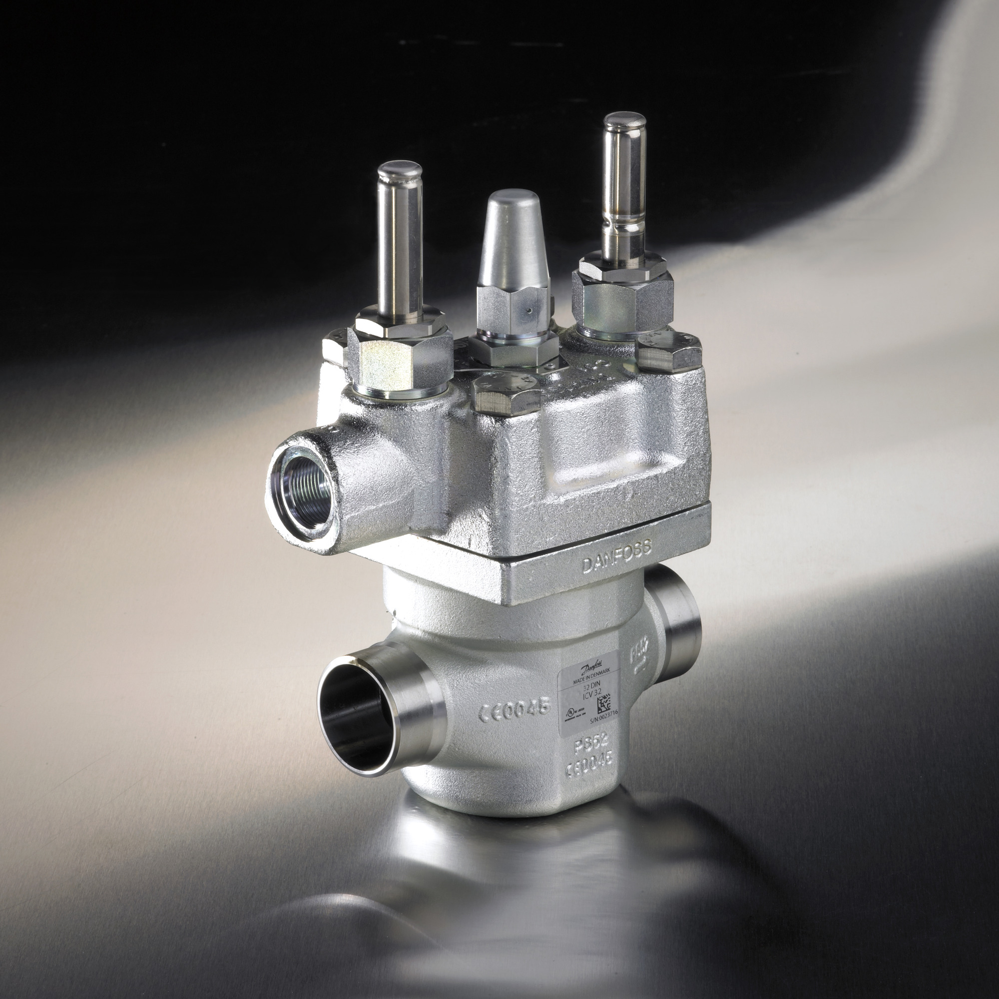 Danfoss ICLX — двухступенчатые клапаны ICLX 32 (D 32) Клапан соленоидный 027H3040  - Вид №7