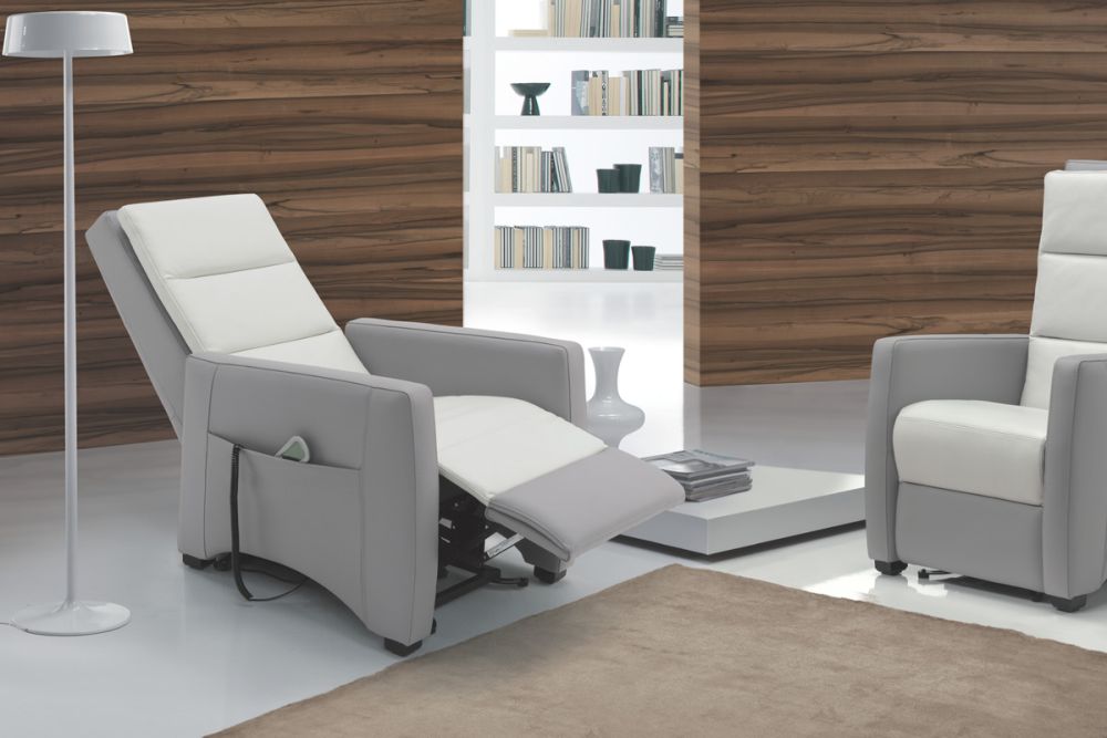 Массажно-Расслабляющие Кресло Relax Con Movimento Basculante + Massaggio Shatsu Mf450 Spaziorelaxitalia  Rhea Rhea Relax Con Movimento Basculante + Massaggio Shatsu Mf450