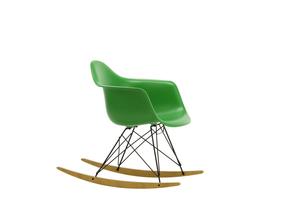 Мягкое тканевое кресло-качалка с подлокотниками VITRA Eames Plastic Chair ARCH-00023828 - Вид №181