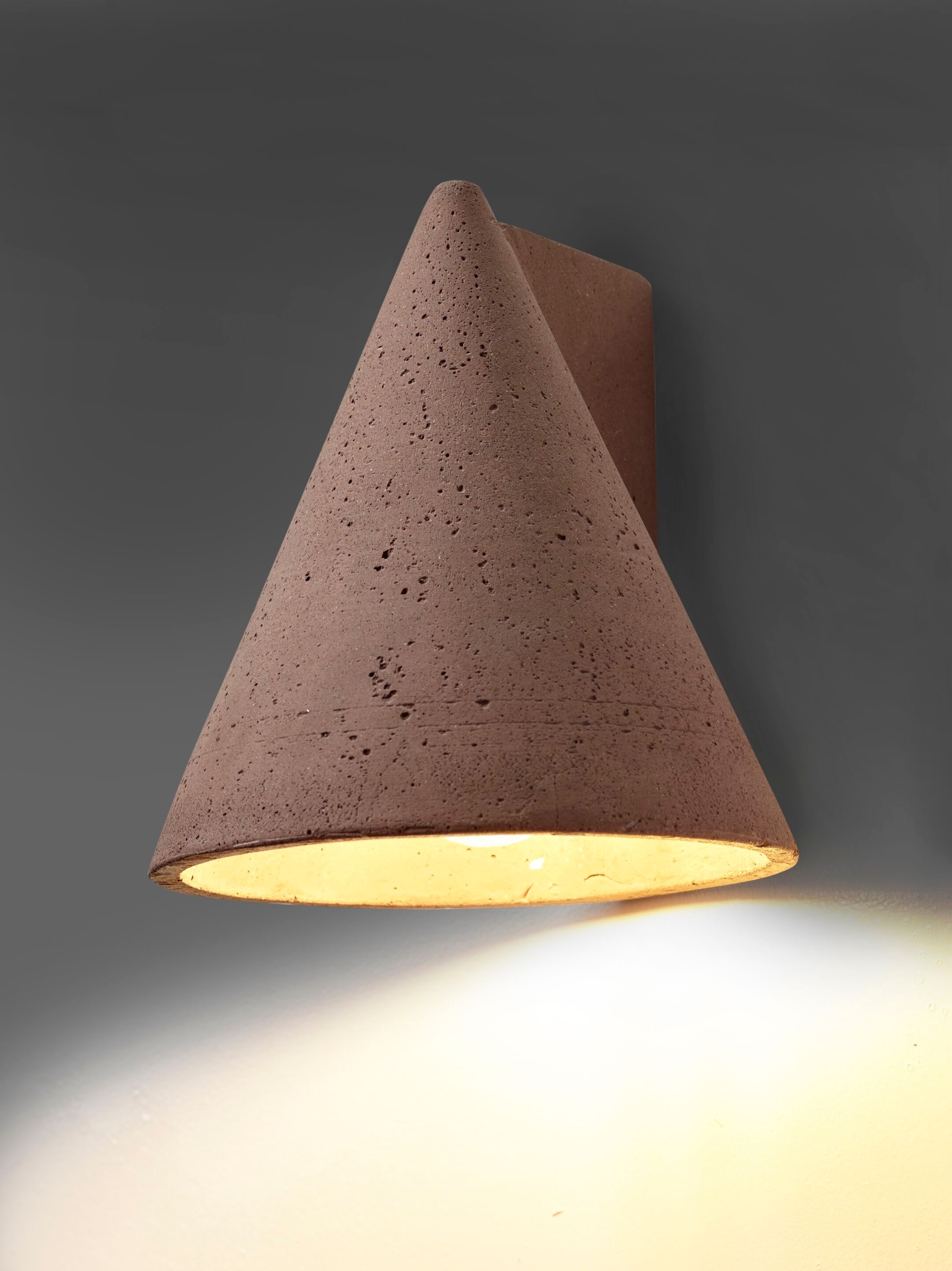 Бетонный светодиодный настенный светильник Serax Primary shape ARCH-00074845 - Вид №6