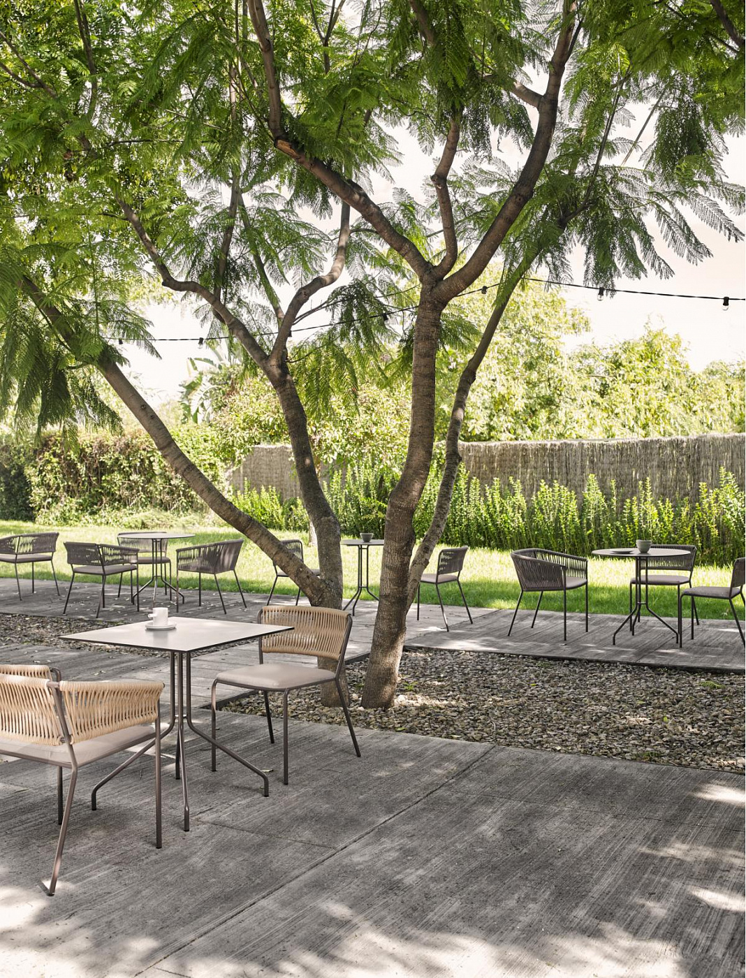 107237 Обеденный стол со столешницей Compact Ø 80 см Point Weave POINT1920  - Вид №2