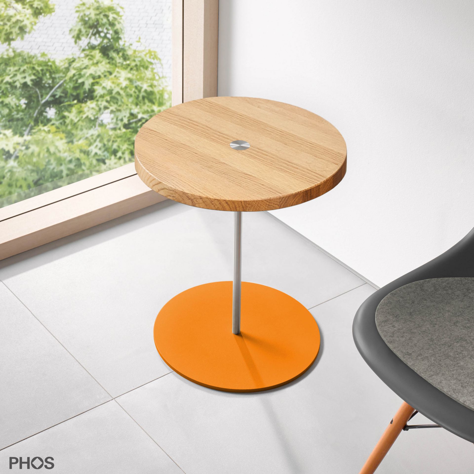 BT400-Eiche-BPO Приставной столик высотой 40 см, столешница из дуба, основание оранжевое. PHOS 