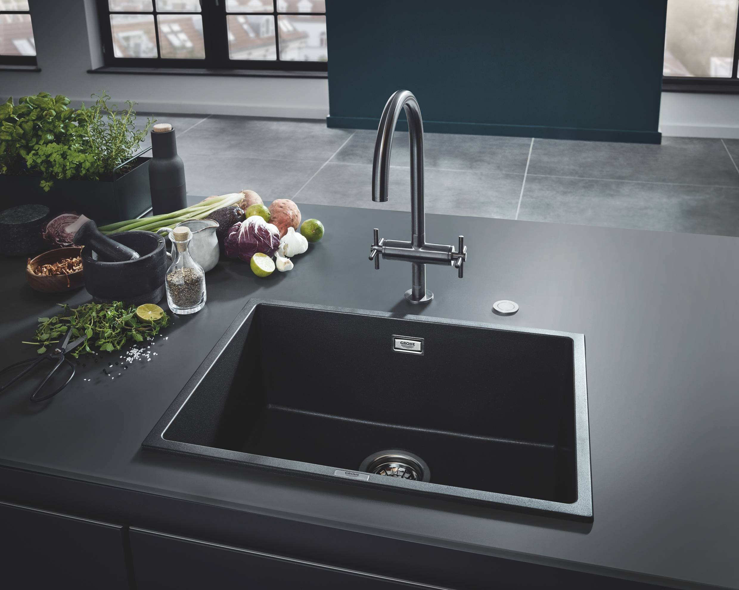 Смеситель для кухни GROHE Atrio New, матовый темный графит (30362AL0) - Вид №2