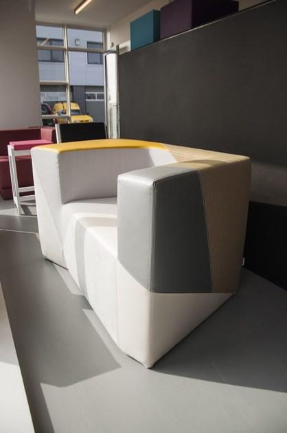 Quinze & Milan Кресло QM из пеноматериала с подлокотниками Dai sun-id-1451926 - Вид №4