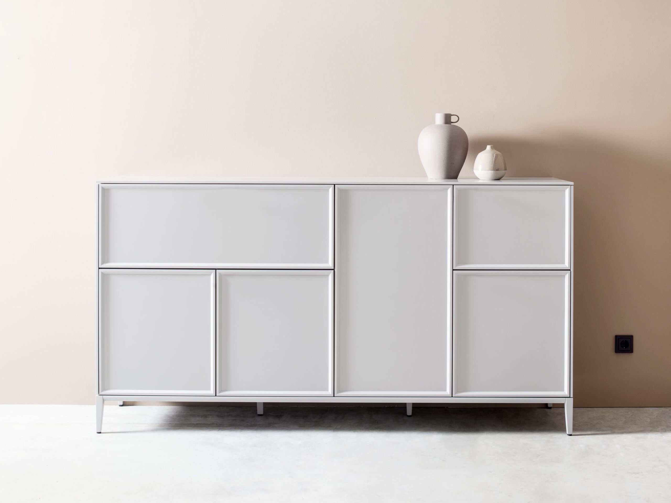 Шкаф с распашными дверцами Sudbrock Möbelhandwerk Artayo ARCH-00085882 - Вид №2