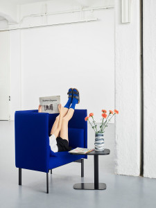 Тканевое кресло