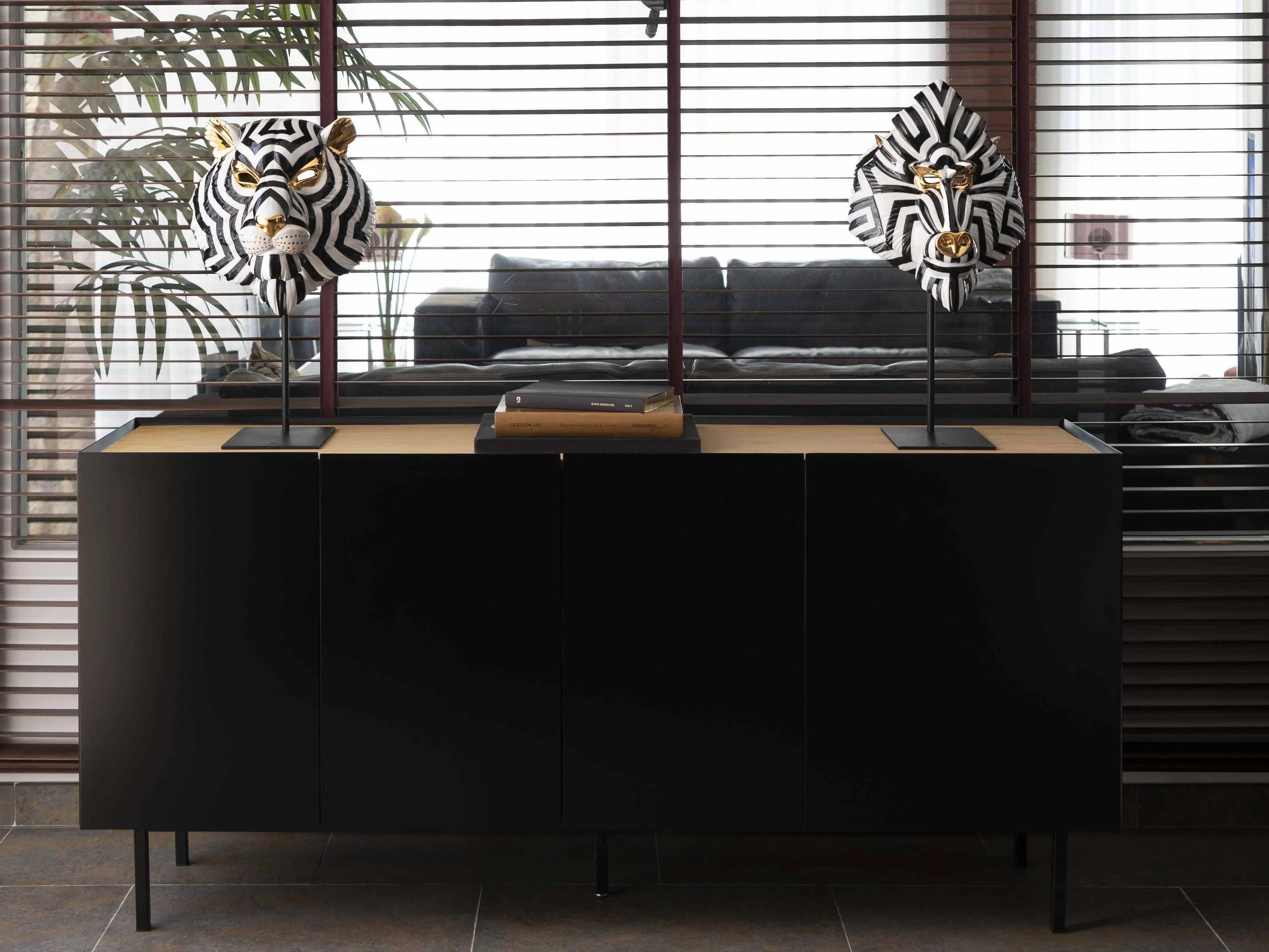 Декоративный фарфоровый настенный предмет In Stock Lladrò ARCH-00135045 - Вид №1