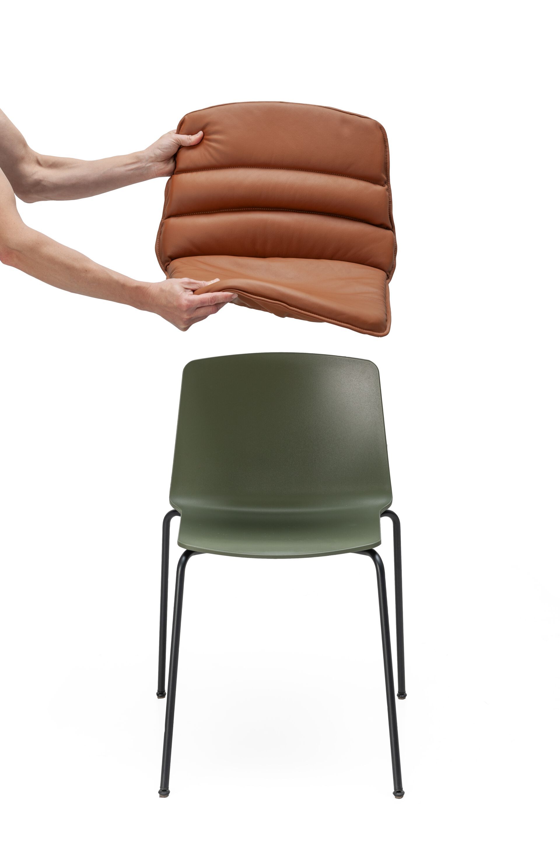 Кожаный мягкий стул Kristalia рама ARCH-00109561 - Вид №4