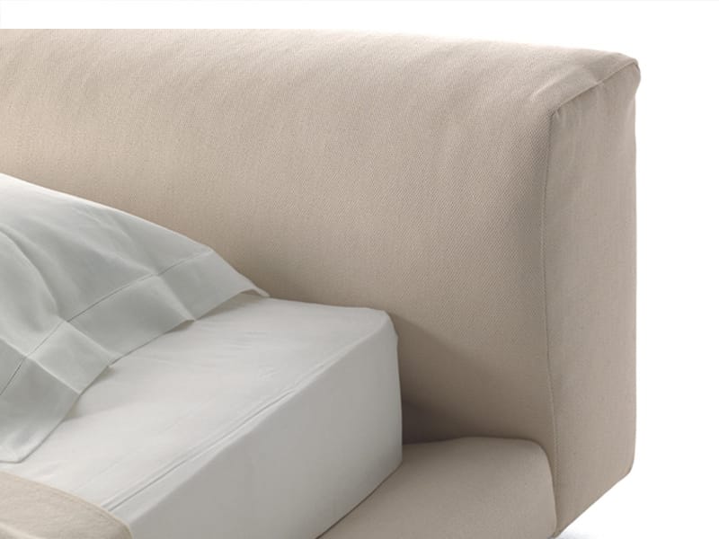 Двуспальная кровать с мягким изголовьем Living Divani Wall ARCH-00034519 - Вид №5