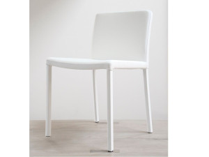 Мягкий стул