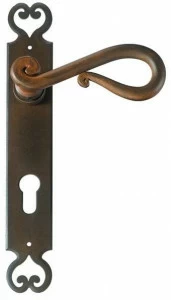 Galbusera Железная ручка на тарелке Roma 2200