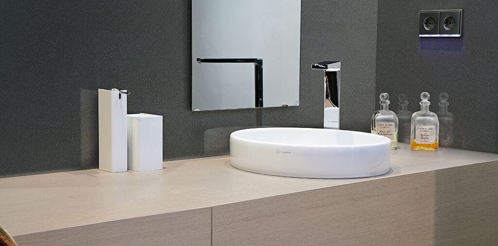 Пол / покрытие из смолы VALPAINT профессиональные ARCH-00146566 - Вид №13