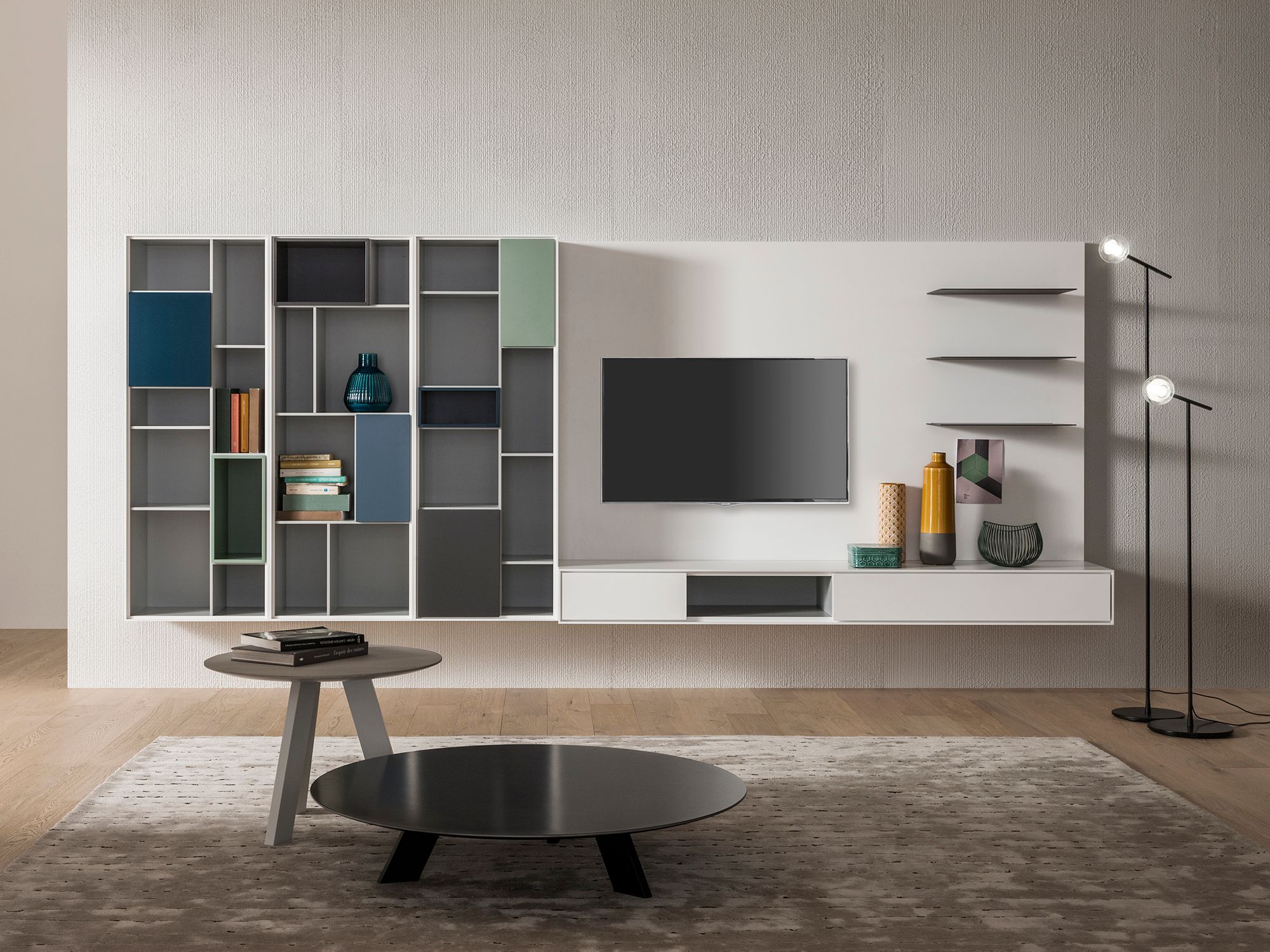 Оборудованная стена установленная с ТВ-стойкой Capo d’Opera Атенео ARCH-00112015