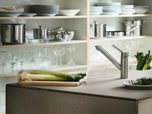 Nobili Rubinetterie Смеситель для кухни из нержавеющей стали с вытяжным душем Oz Oz117/8ip