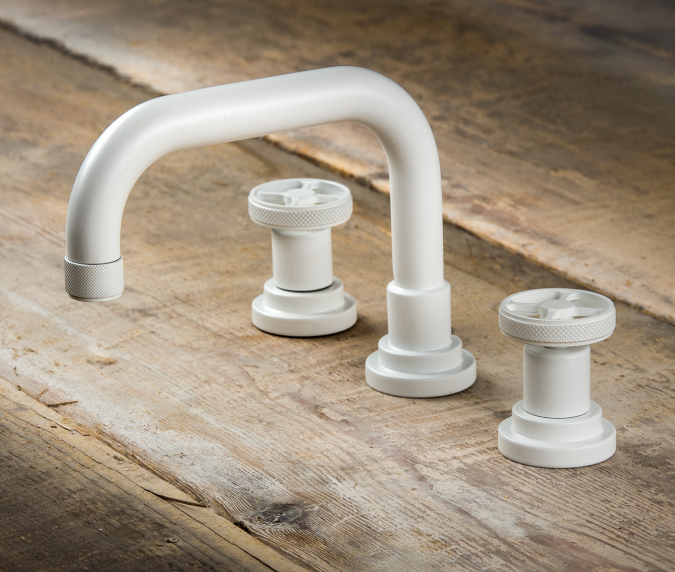 1498 ** 44 Держатель для полотенец двойной Nicolazzi Series Arena  - Вид №3