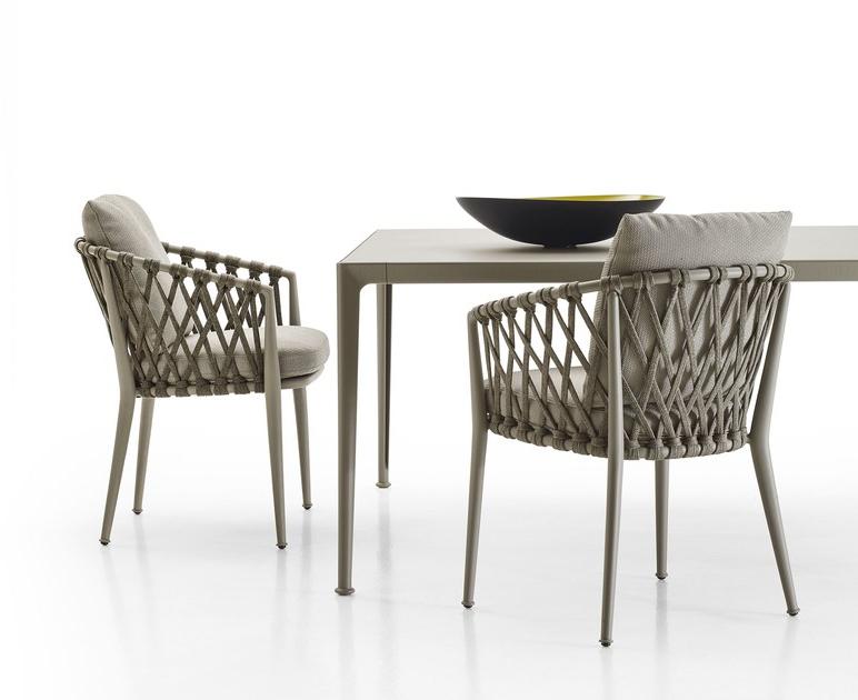 B&B Italia Outdoor Садовый стул из мягкой ткани с подлокотниками Erica sun-id-1439866 - Вид №1