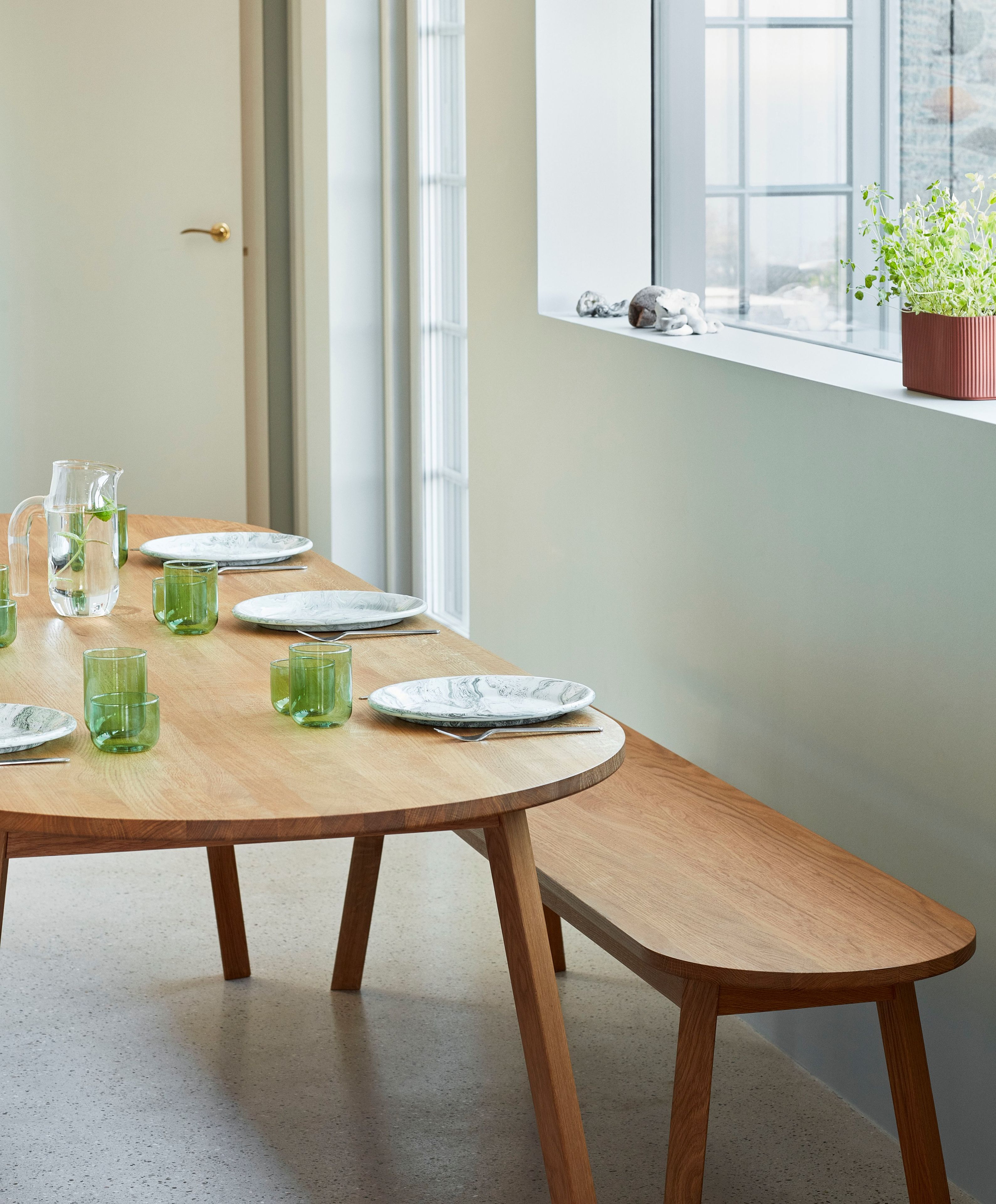 Дубовая скамья Hay Triangle Leg ARCH-00041834 - Вид №24