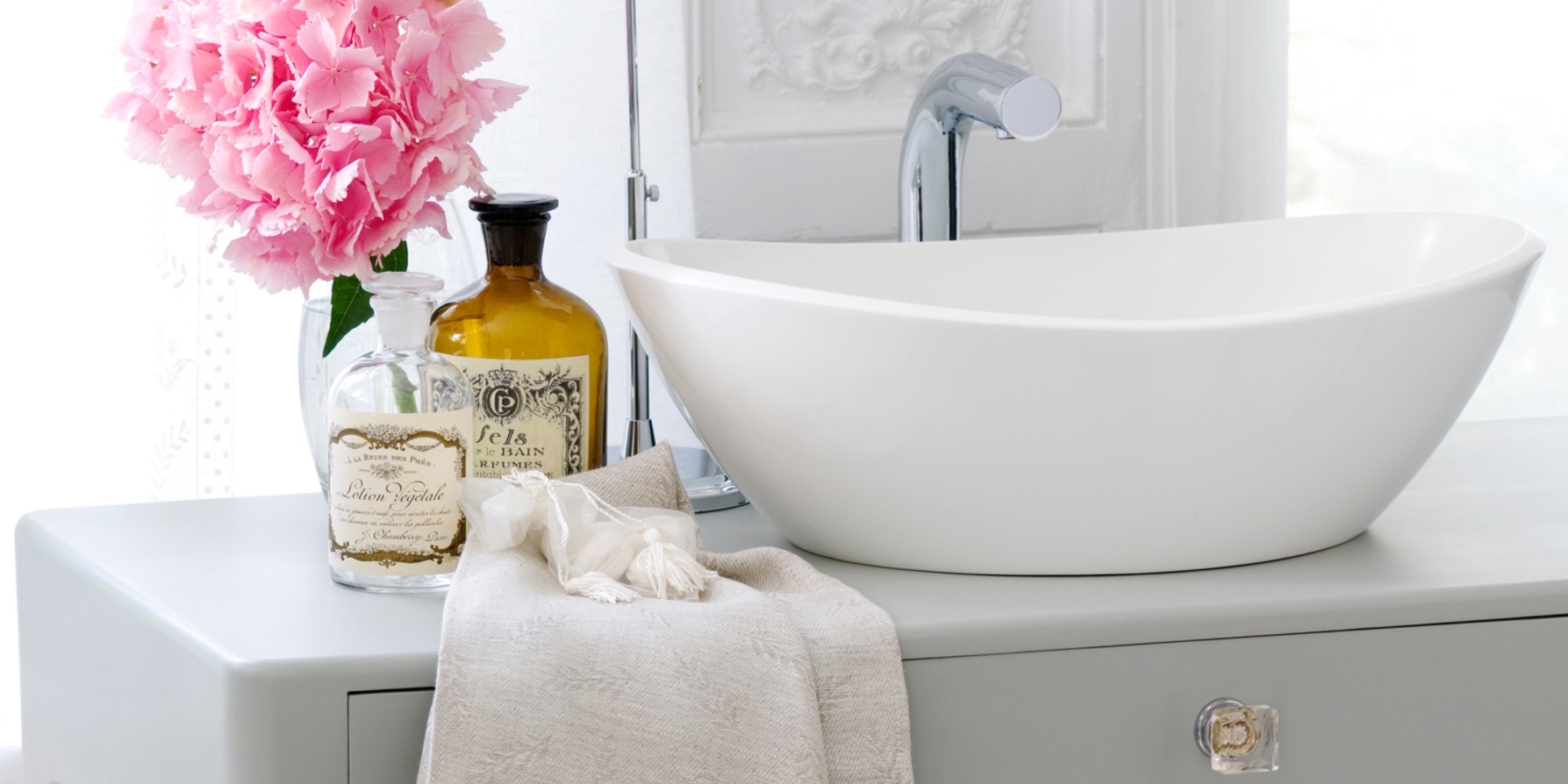 VBAML55 Накладная раковина на столешницу  овальная Victoria + Albert  - Вид №1