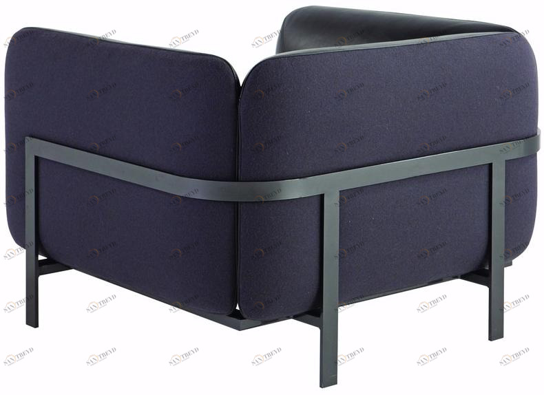 Roche Bobois Кресло из коровьей кожи с подлокотниками sun-id-1438496