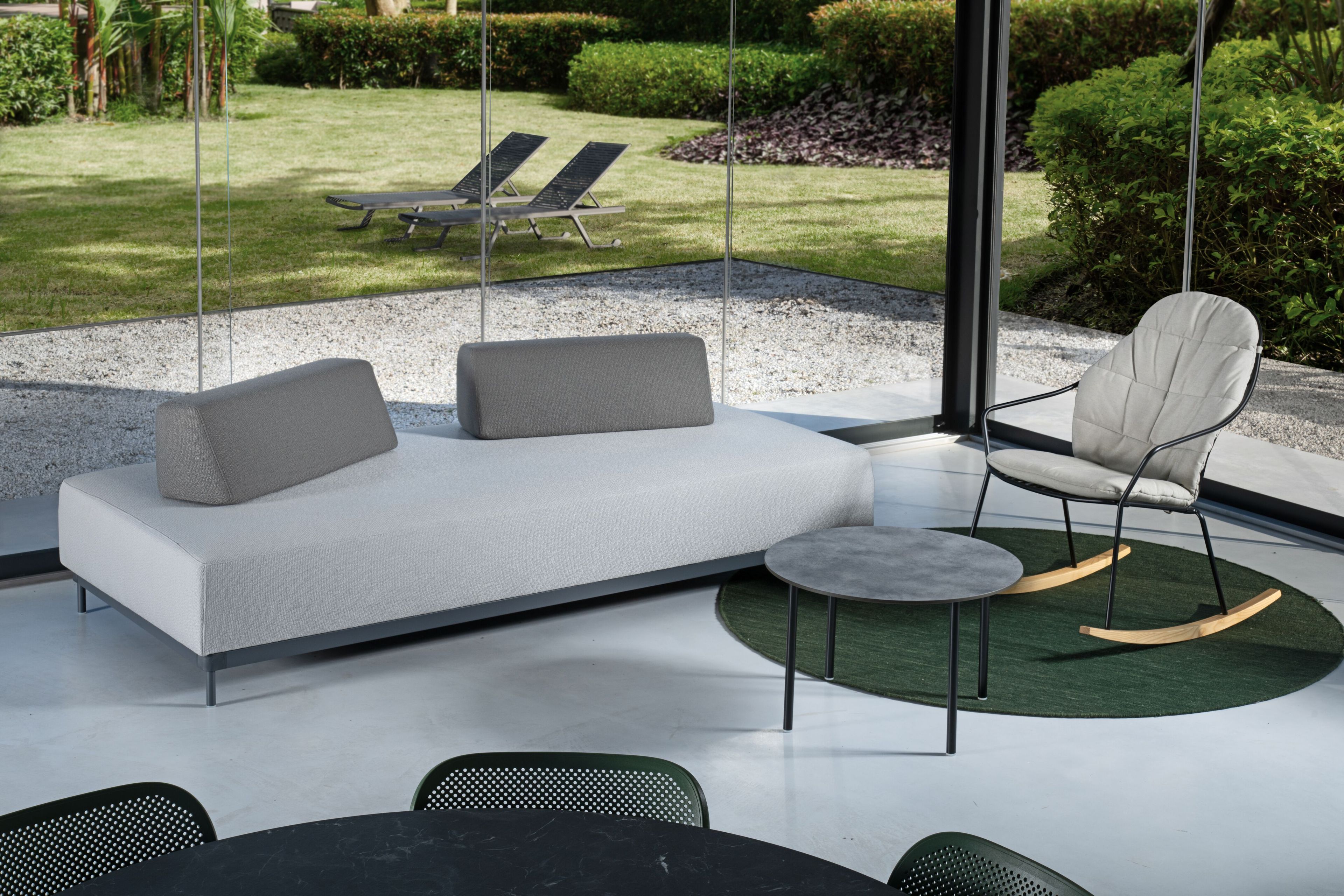 Металлический штабелируемый садовый стул с подлокотниками GABER Amitha ARCH-00027268 - Вид №7