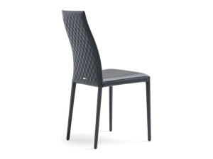 Кожаный стул