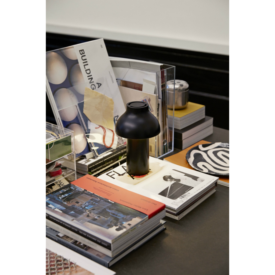 Лампа настольная PC Portable, черная Hay 4104311009000 - Вид №1