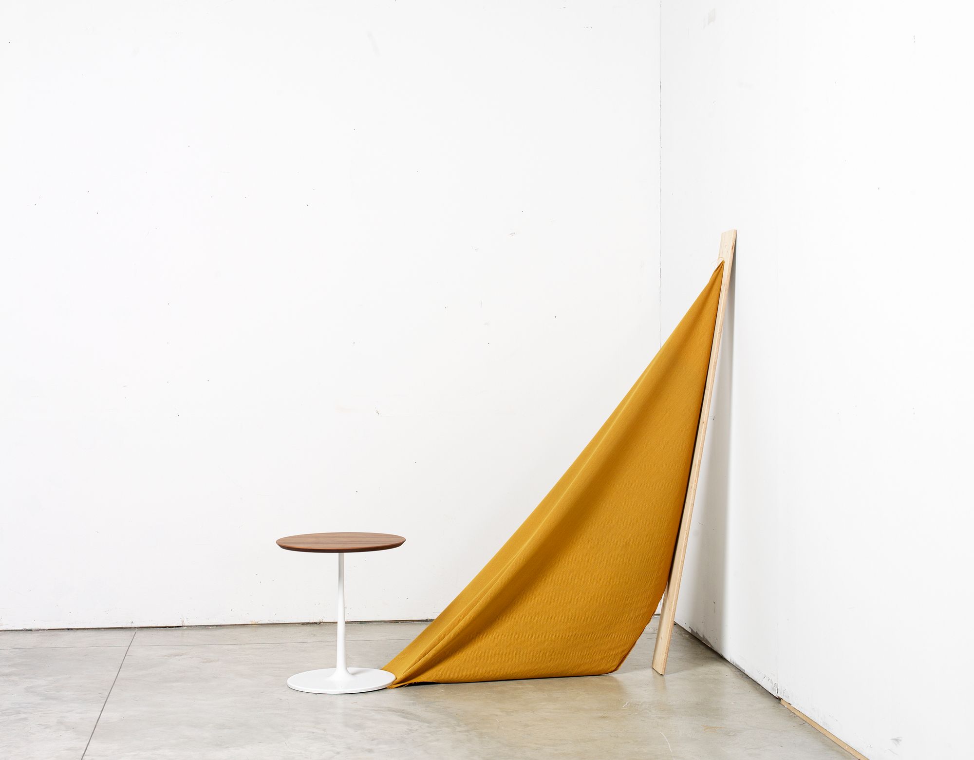 Высокий круглый журнальный столик SITIA TONDO ARCH-00105296 - Вид №4