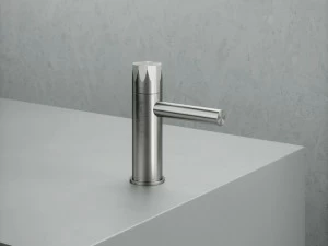 Quadrodesign Смеситель для умывальника, однорычажный Hb