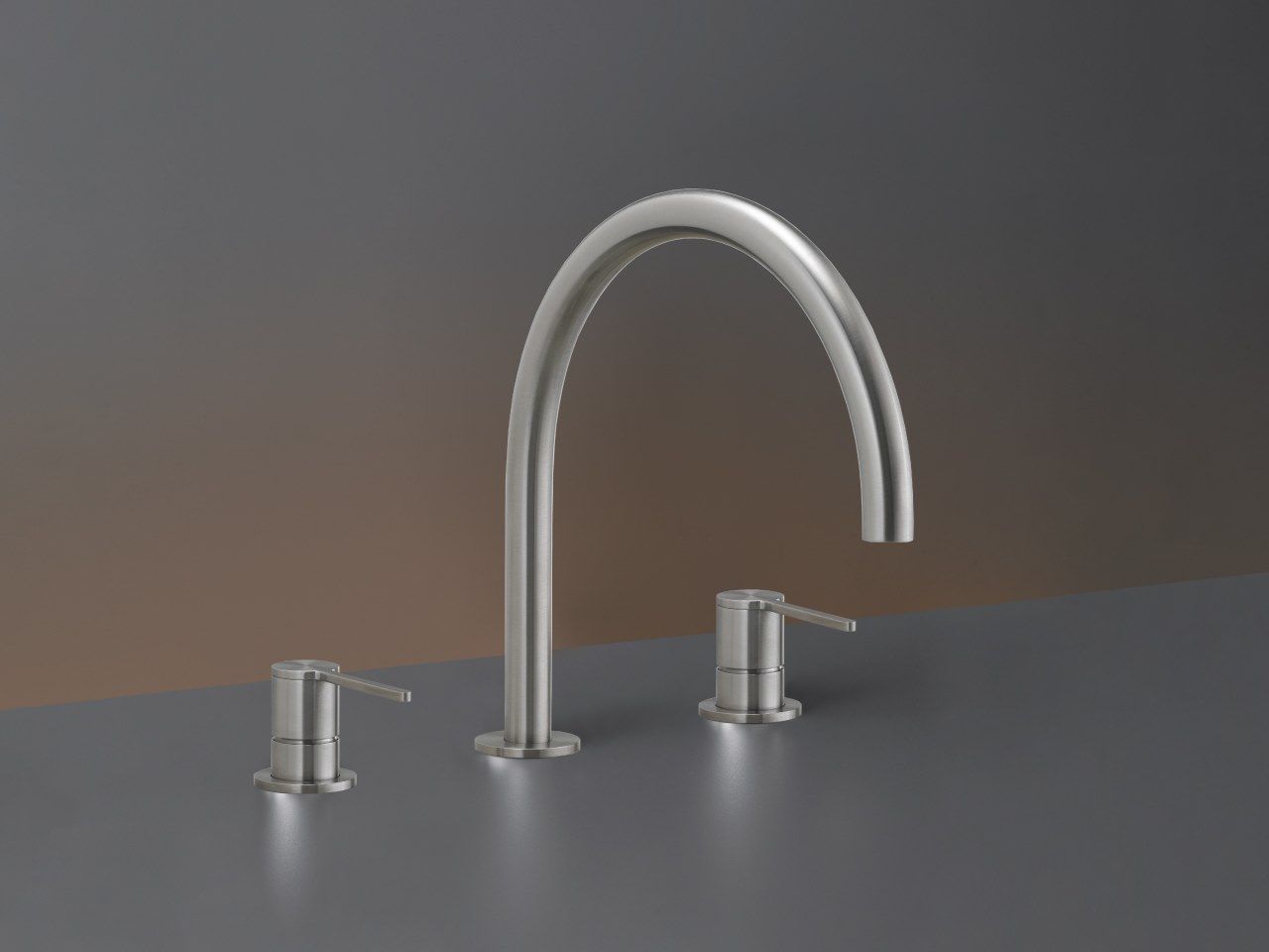 Смесители с 3 отверстиями с поворотным изливом CEADESIGN INNOVO ARCH-00008595