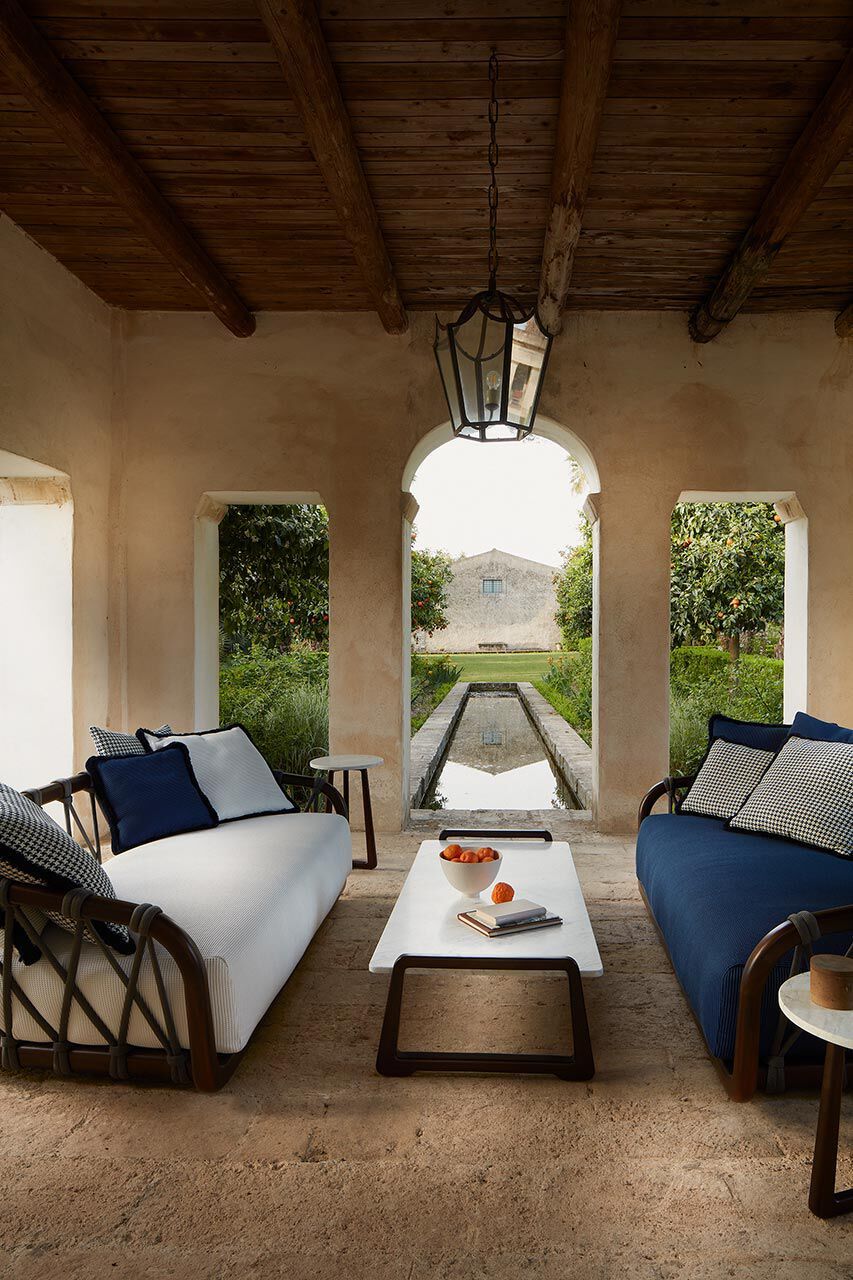 Высокий круглый журнальный столик из каррарского мрамора Exteta Sunset ARCH-00145244 - Вид №1