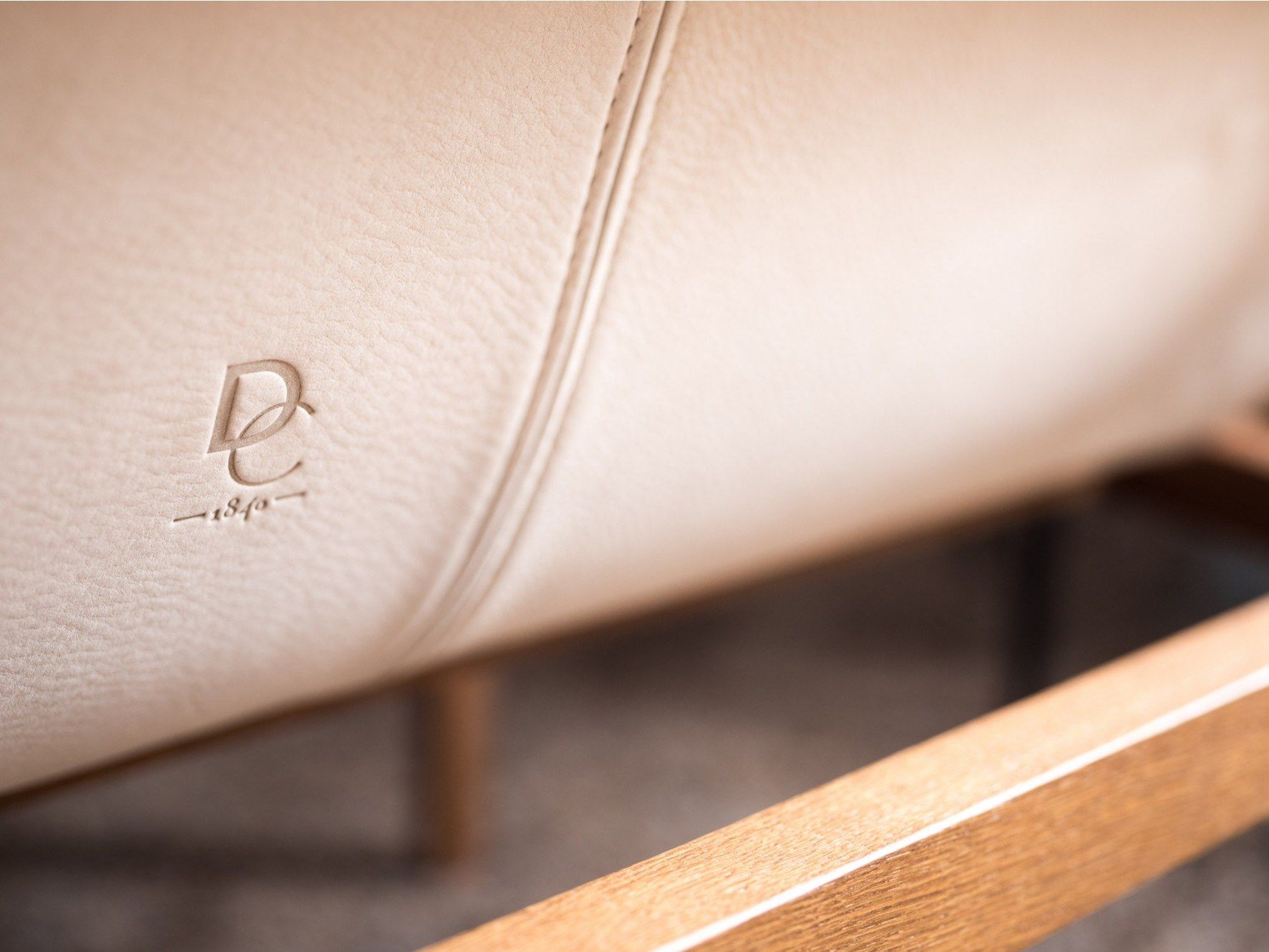 Кожаное кресло Duvivier Canapés Gustave ARCH-00062086 - Вид №6