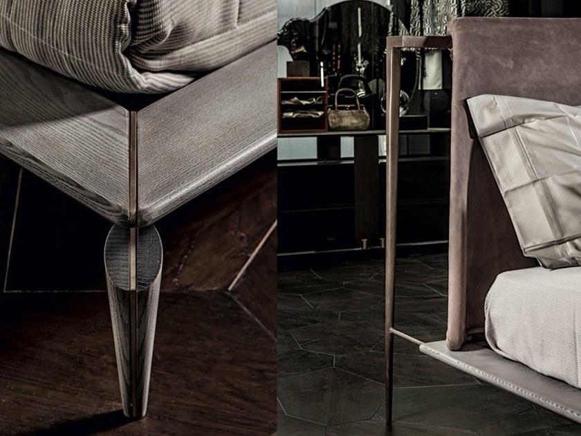 Shake Двуспальная кровать из дерева с мягким изголовьем Hio sun-id-1509006 - Вид №1