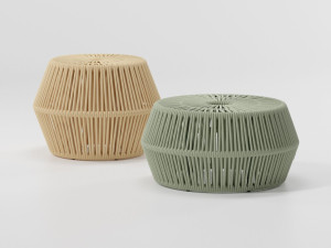 Круглый садовый пуфик