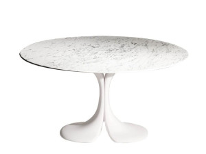 Круглый обеденный стол