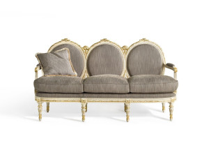 Диван в стиле Людовика XVI
